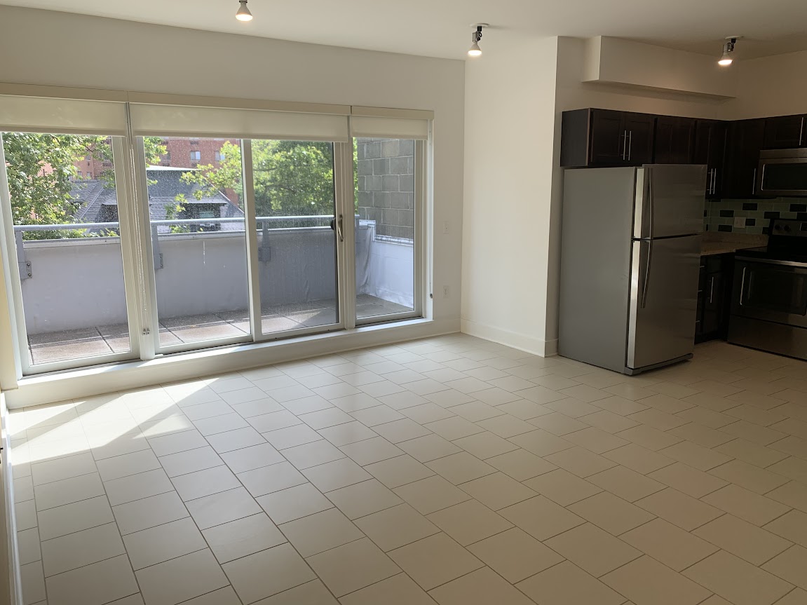 EB28D171-1484-4F22-A9A9-A8A2BAB5E274 430 Shady Avenue